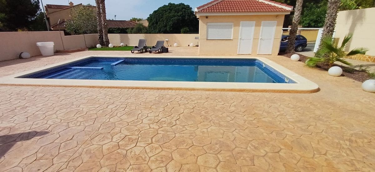 5 sypialnia Willa na sprzedaż w Algorfa z basenem - 780 000 € (Ref: 10017932)
