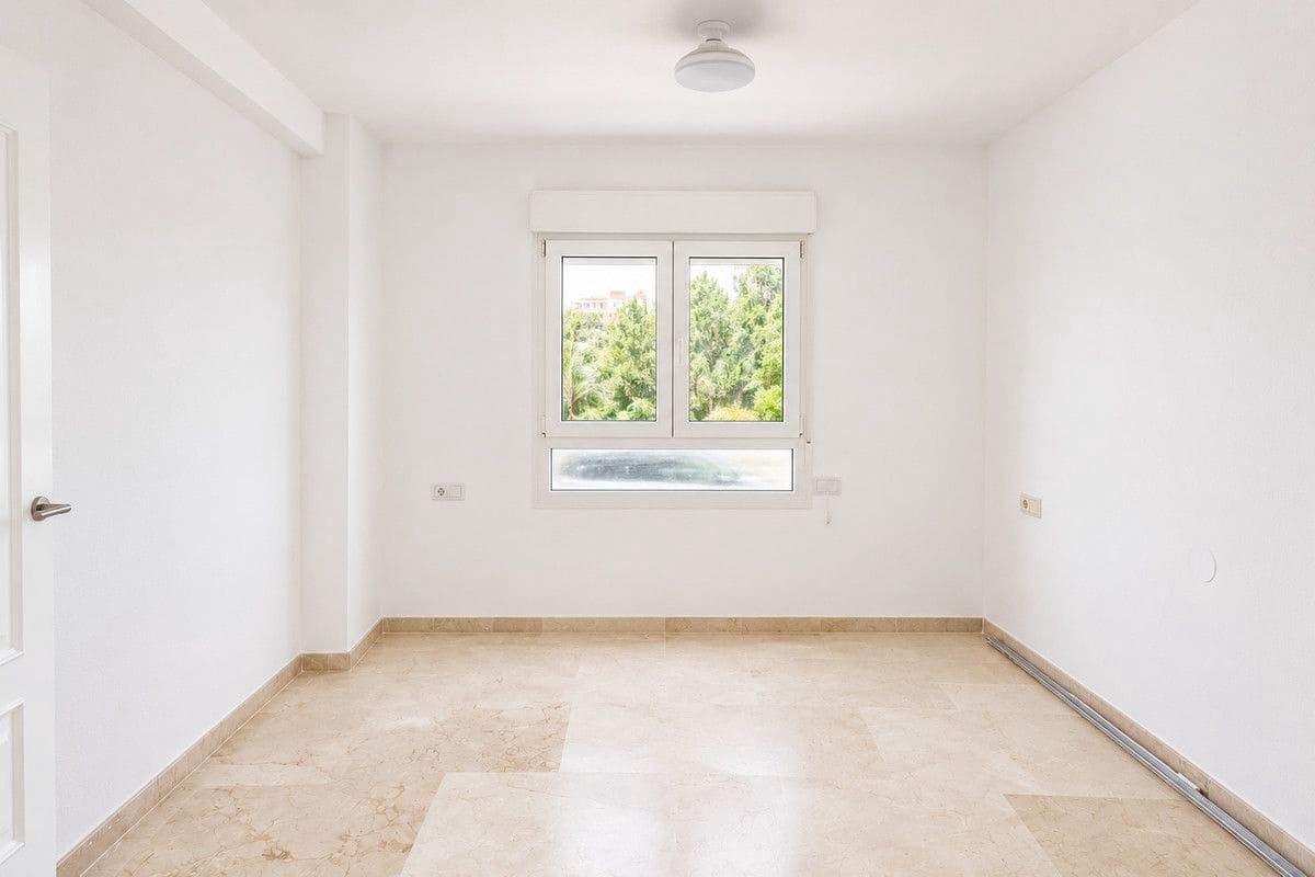 2 slaapkamer Appartement te koop in Campoamor met zwembad - € 199.900 (Ref: 10017935)