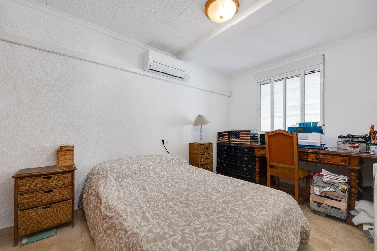 3 chambre Villa/Maison à vendre à La Marina - 264 969 € (Ref: 10017940)