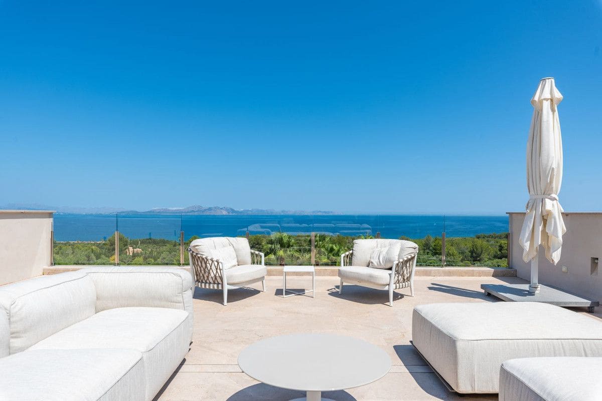 5 bedroom Villa for sale in Colonia de Sant Pere / Colonia de San Pedro with pool - € 5,500,000 (Ref: 10017941)