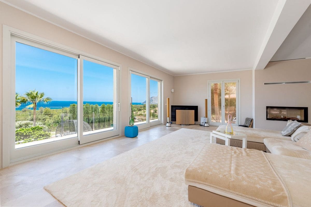 5 bedroom Villa for sale in Colonia de Sant Pere / Colonia de San Pedro with pool - € 5,500,000 (Ref: 10017941)