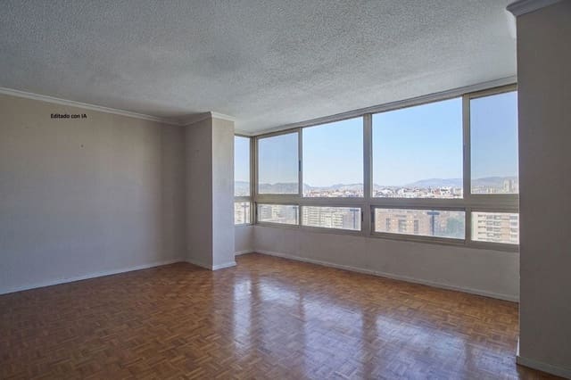 4 soverom Leilighet til salgs i Vistahermosa, Alicante by med svømmebasseng - € 390 000 (Ref: 10017945)