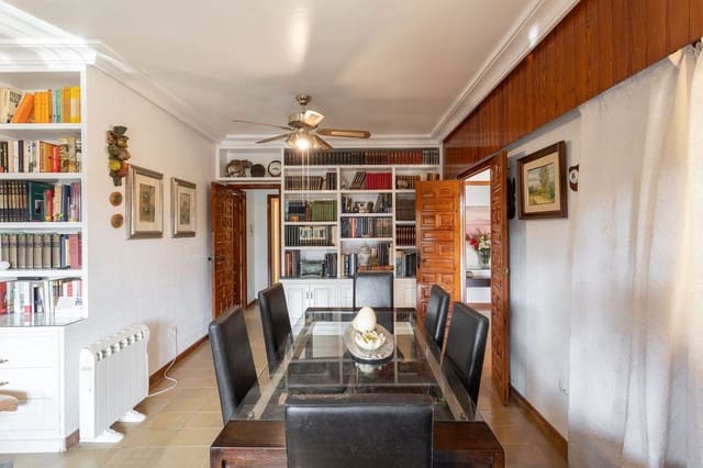 6 slaapkamer Villa te koop in Campoamor, Orihuela - € 875.000 (Ref: 10017948)