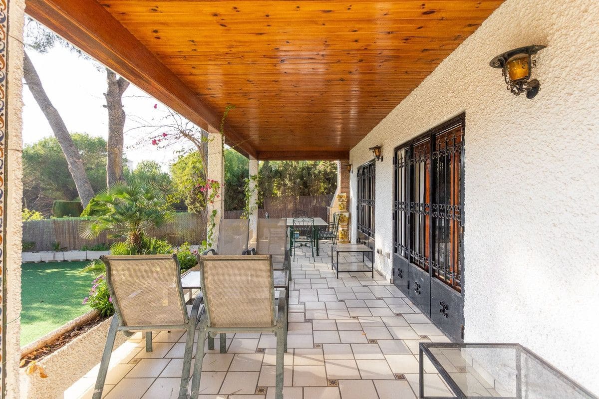 6 slaapkamer Villa te koop in Orihuela Costa - € 875.000 (Ref: 10017948)