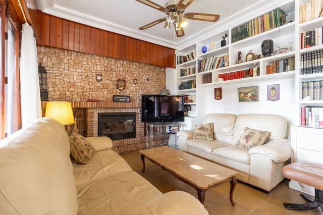 6 slaapkamer Villa te koop in Campoamor, Orihuela - € 875.000 (Ref: 10017948)