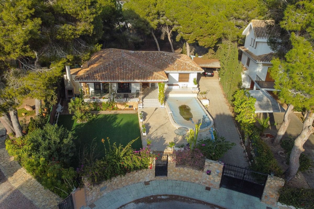 6 slaapkamer Villa te koop in Orihuela Costa - € 875.000 (Ref: 10017948)