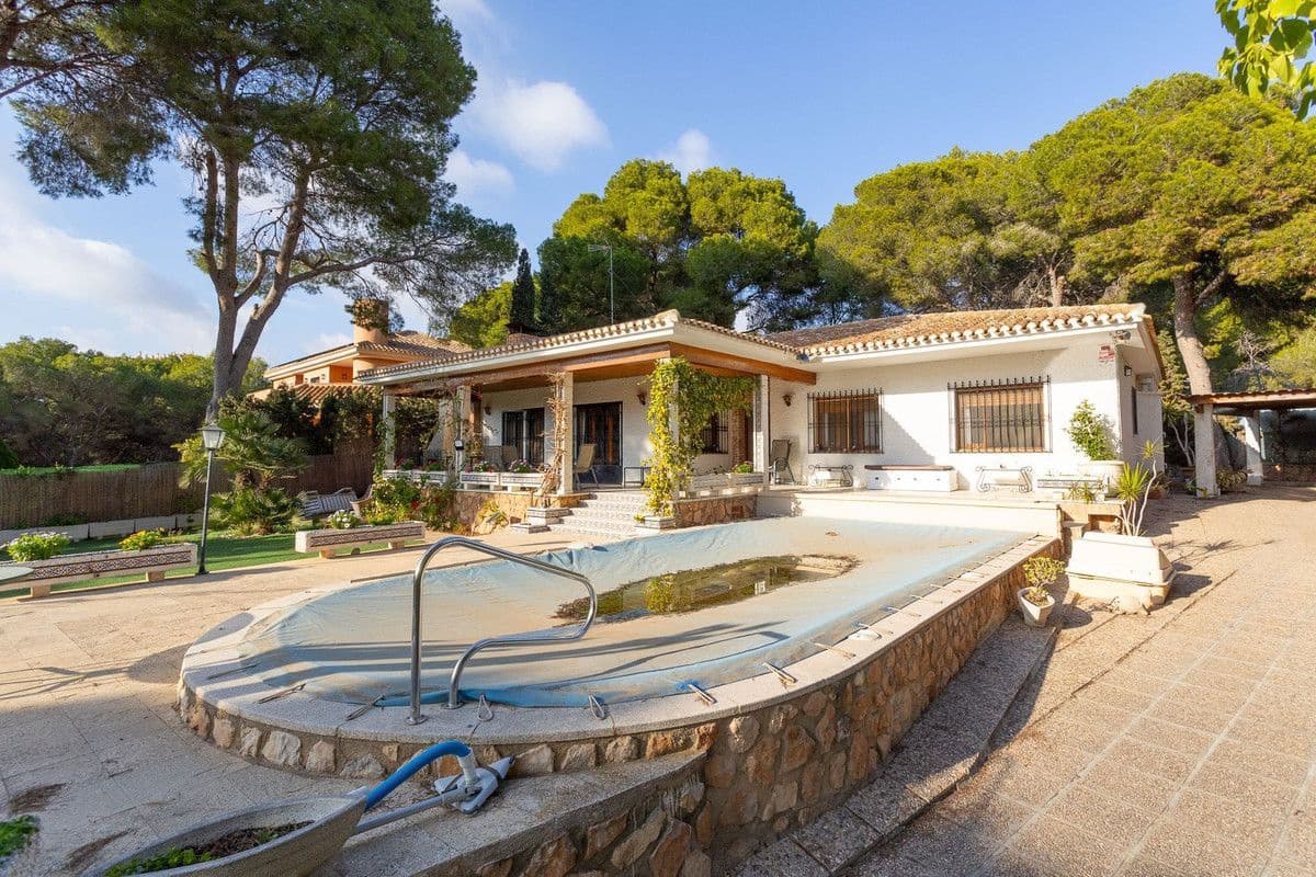6 slaapkamer Villa te koop in Orihuela Costa - € 875.000 (Ref: 10017948)