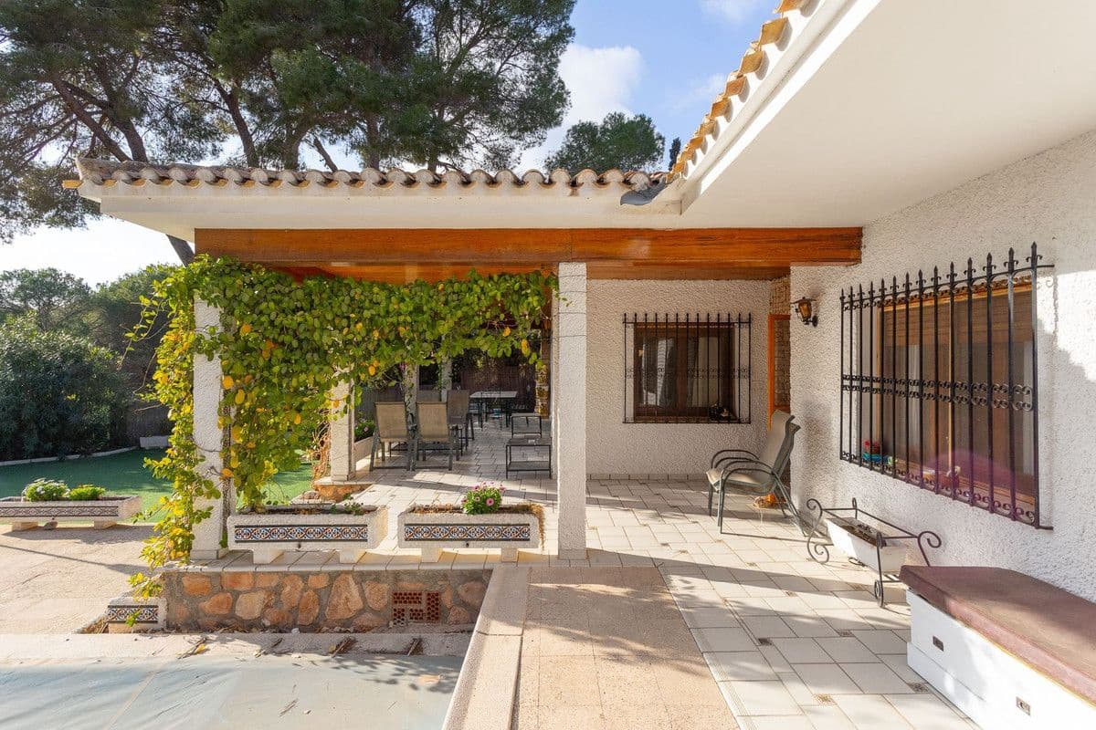 6 slaapkamer Villa te koop in Orihuela Costa - € 875.000 (Ref: 10017948)