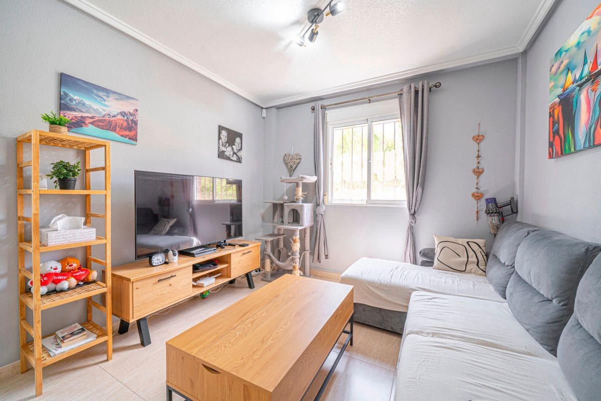 3 soverom Villa til salgs i Rojales med svømmebasseng - € 279 000 (Ref: 10017949)