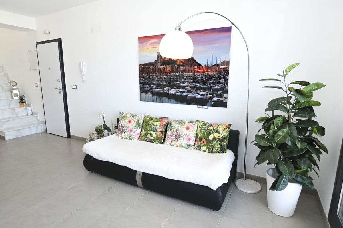 2 chambre Appartement à vendre à Arenales del Sol avec piscine - 449 000 € (Ref: 10017950)