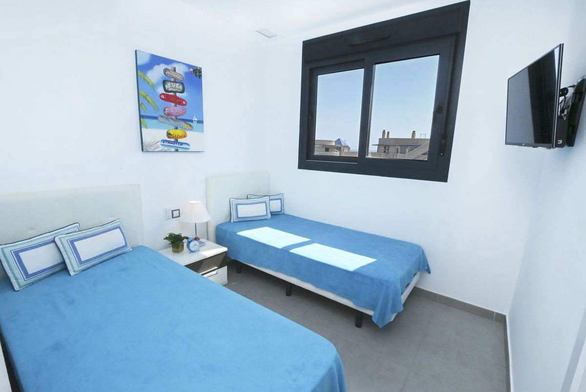 2 chambre Appartement à vendre à Arenales del Sol avec piscine - 449 000 € (Ref: 10017950)
