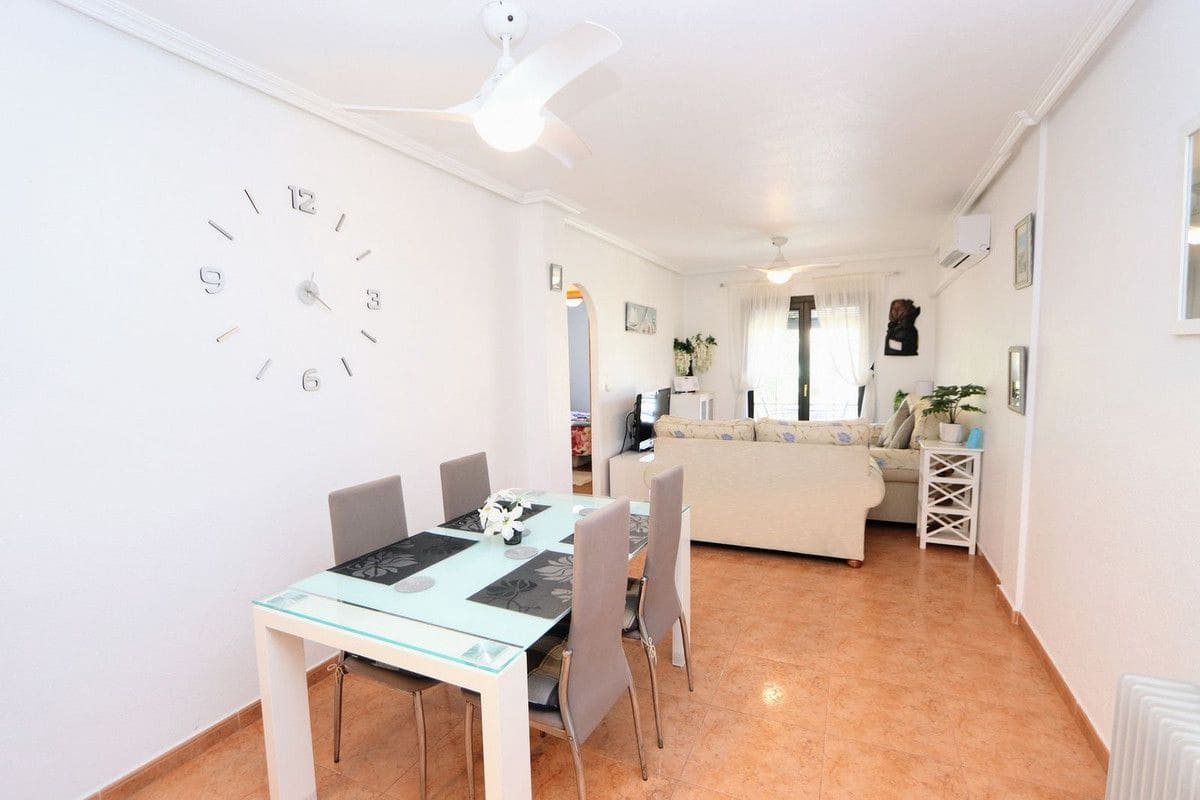Apartamento de 2 habitaciones en Los Alcázares en venta - 155.000 € (Ref: 10017951)