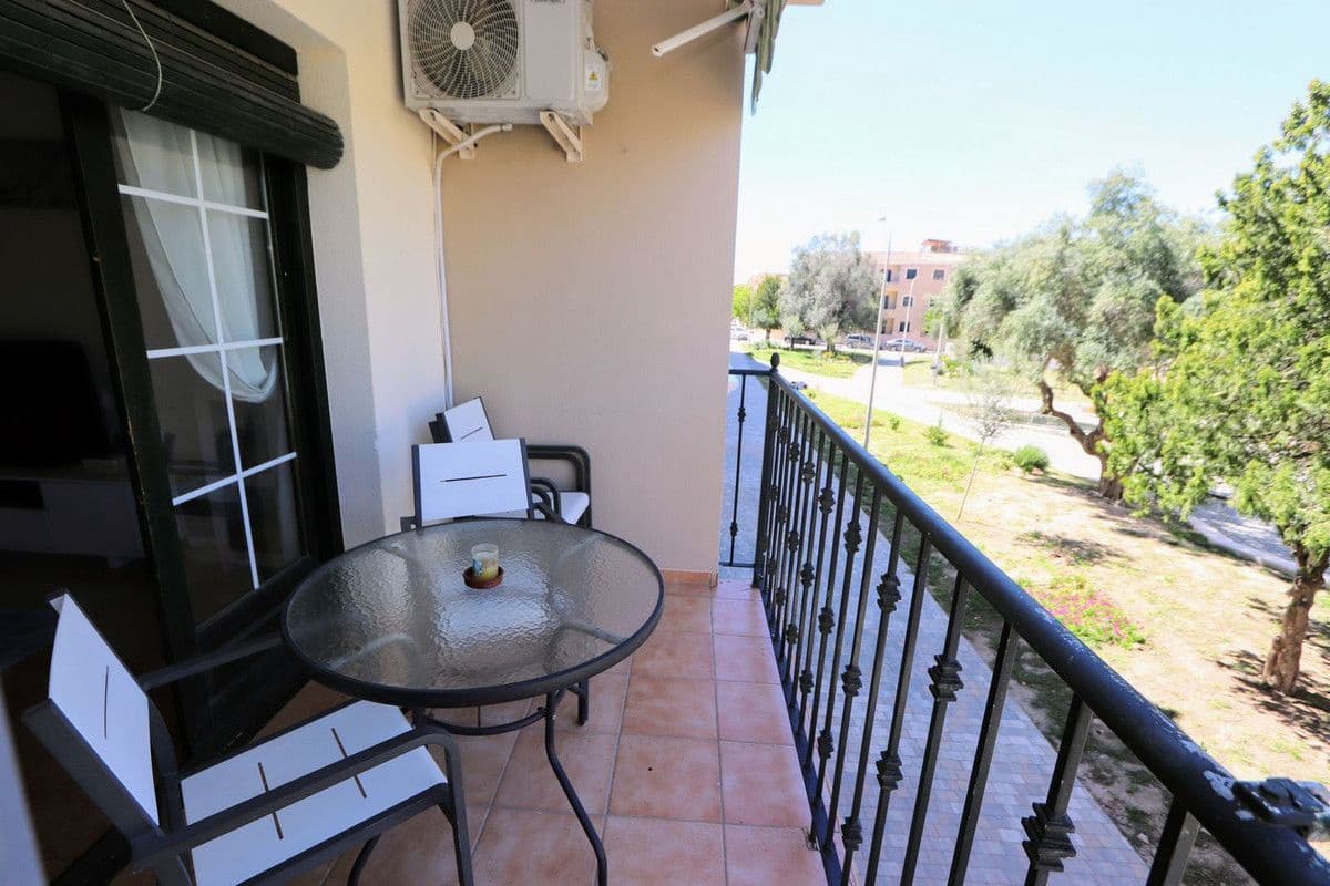 Apartamento de 2 habitaciones en Los Alcázares en venta - 155.000 € (Ref: 10017951)