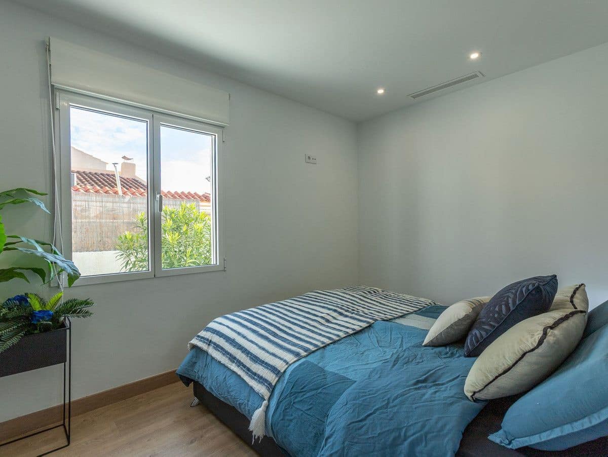 4 makuuhuone Huvila myytävänä paikassa La Siesta mukana uima-altaan - 620 000 € (Ref: 10017956)
