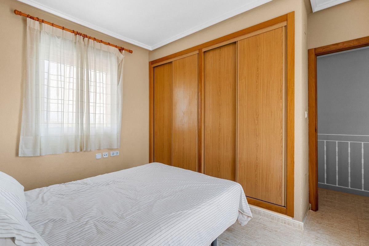 3 Zimmer Villa zu verkaufen in Gran Alacant mit Pool - 479.000 € (Ref: 10017958)