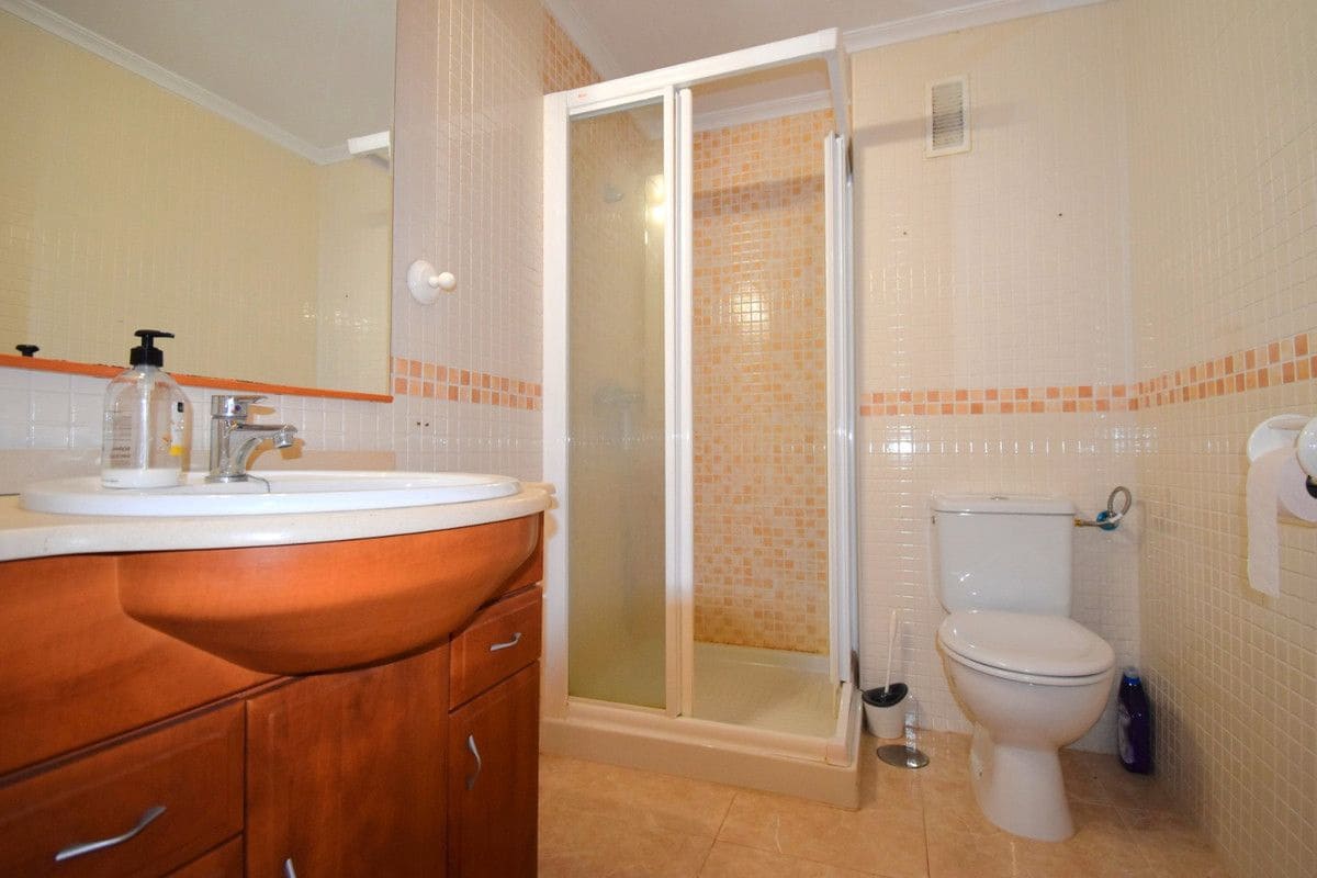 3 soveværelse Lejlighed til salg i Orihuela Costa med swimmingpool - € 240.000 (Ref: 10017959)