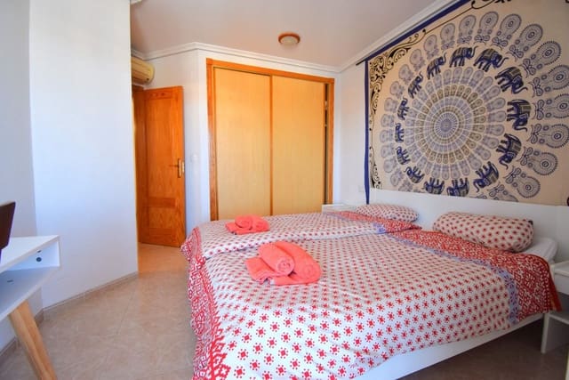 3 soveværelse Lejlighed til salg i Orihuela Costa, Orihuela med swimmingpool - € 240.000 (Ref: 10017959)