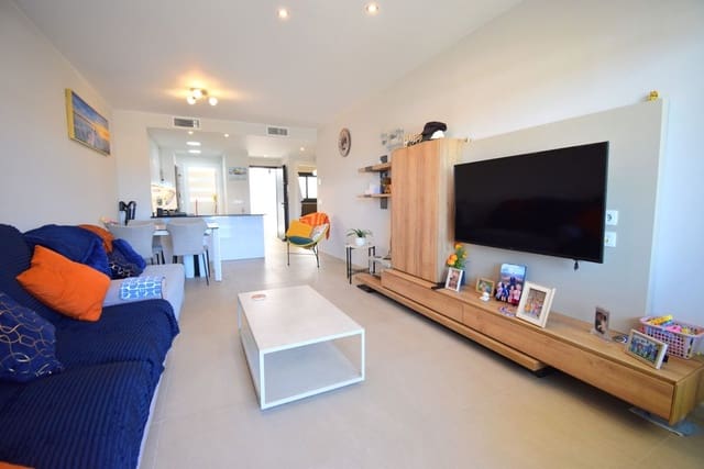 2 bedroom Apartment for sale in La Zenia, Orihuela with pool - € 365,000 (Ref: 10017963)