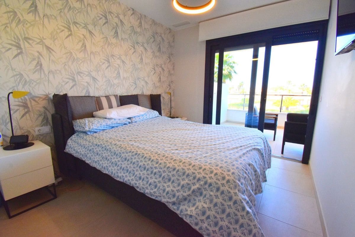 2 bedroom Apartment for sale in La Zenia with pool - € 365,000 (Ref: 10017963)