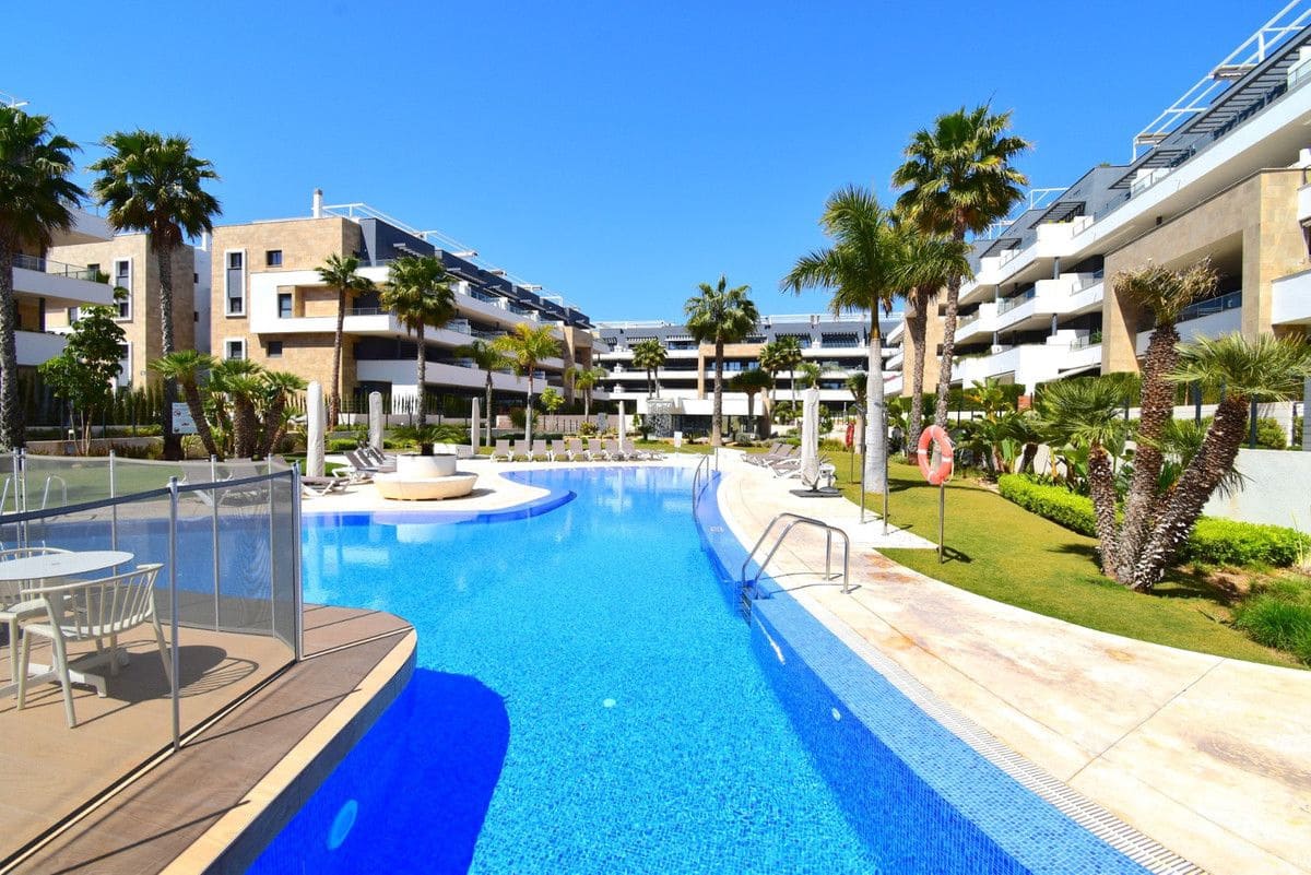 2 bedroom Apartment for sale in La Zenia with pool - € 365,000 (Ref: 10017963)