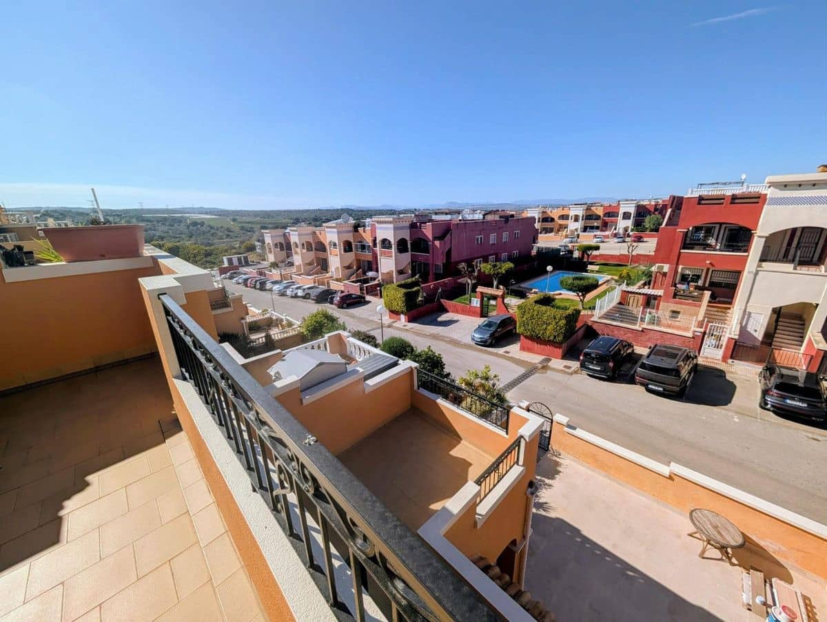 3 chambre Villa/Maison Semi-Mitoyenne à vendre à Orihuela Costa - 259 000 € (Ref: 10017974)