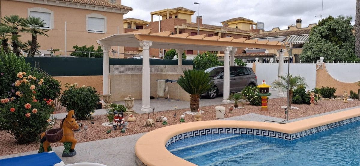 Chalet de 3 habitaciones en Benferri en venta - 339.000 € (Ref: 10017976)