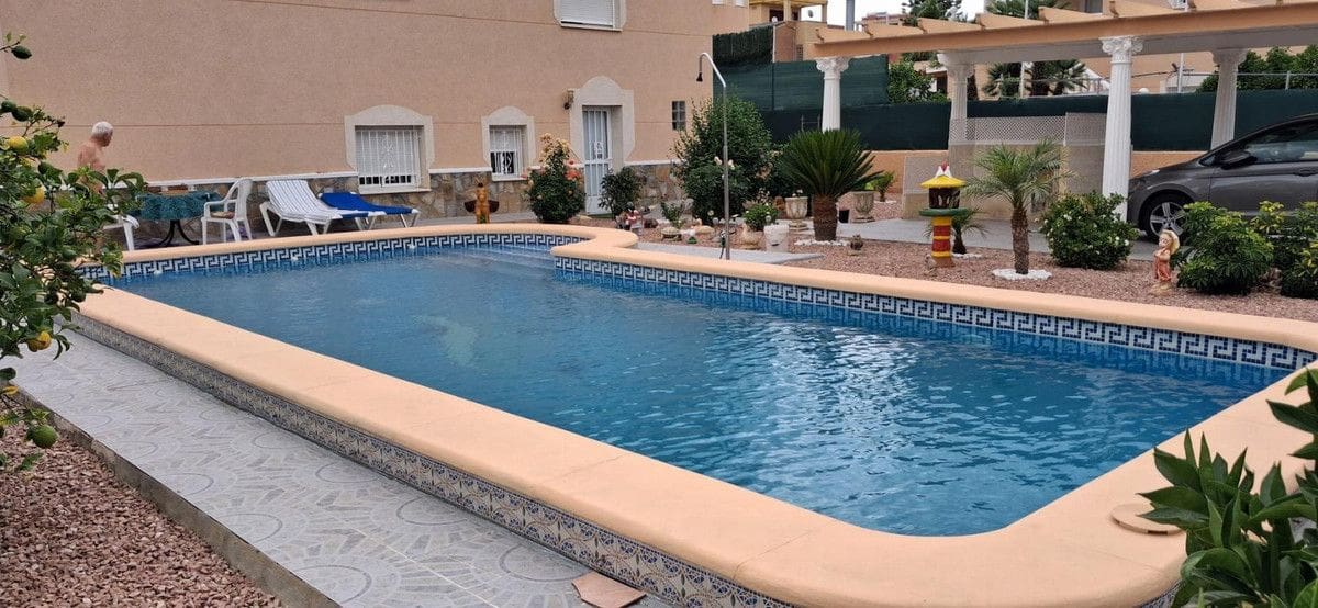 Chalet de 3 habitaciones en Benferri en venta - 339.000 € (Ref: 10017976)