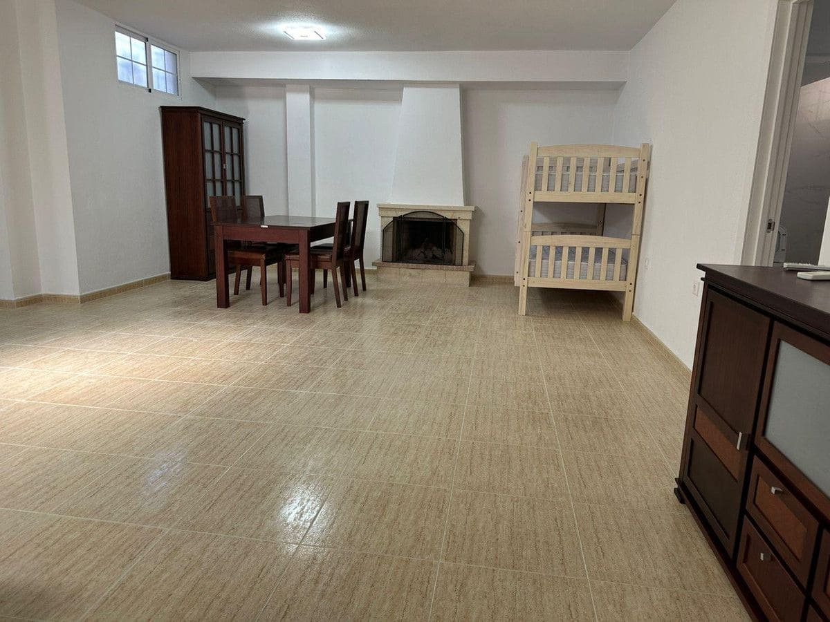 Chalet de 4 habitaciones en Orihuela Costa en venta - 470.000 € (Ref: 10017977)