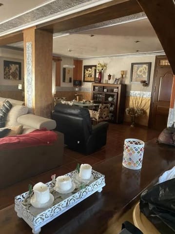 4 bedroom Villa for sale in Orihuela - € 375,000 (Ref: 10017978)