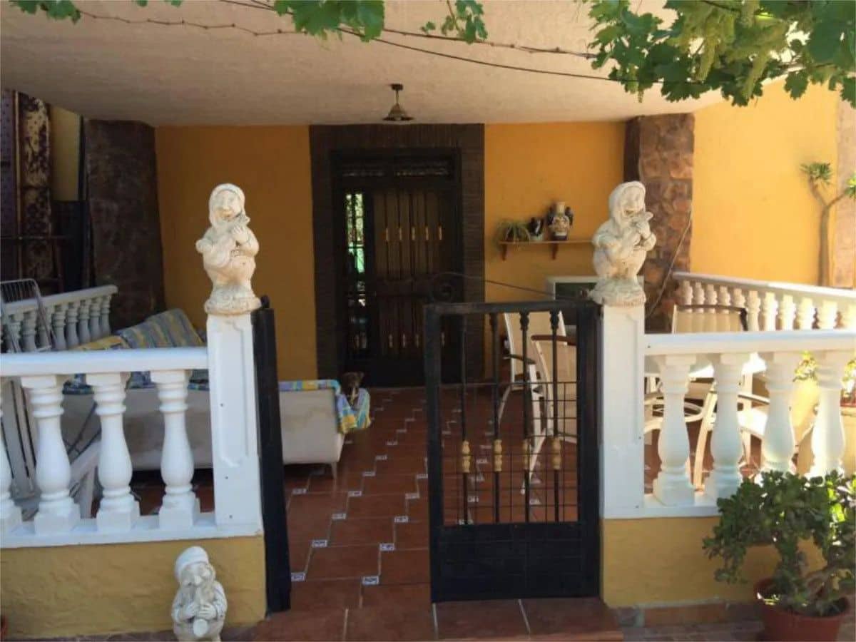 4 bedroom Villa for sale in Orihuela - € 375,000 (Ref: 10017978)