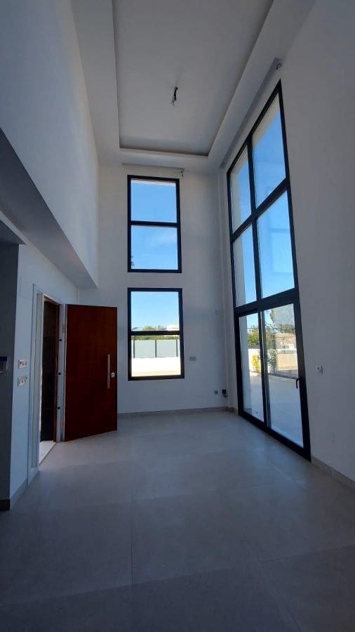 Chalet de 3 habitaciones en La Florida en venta - 650.000 € (Ref: 10017980)