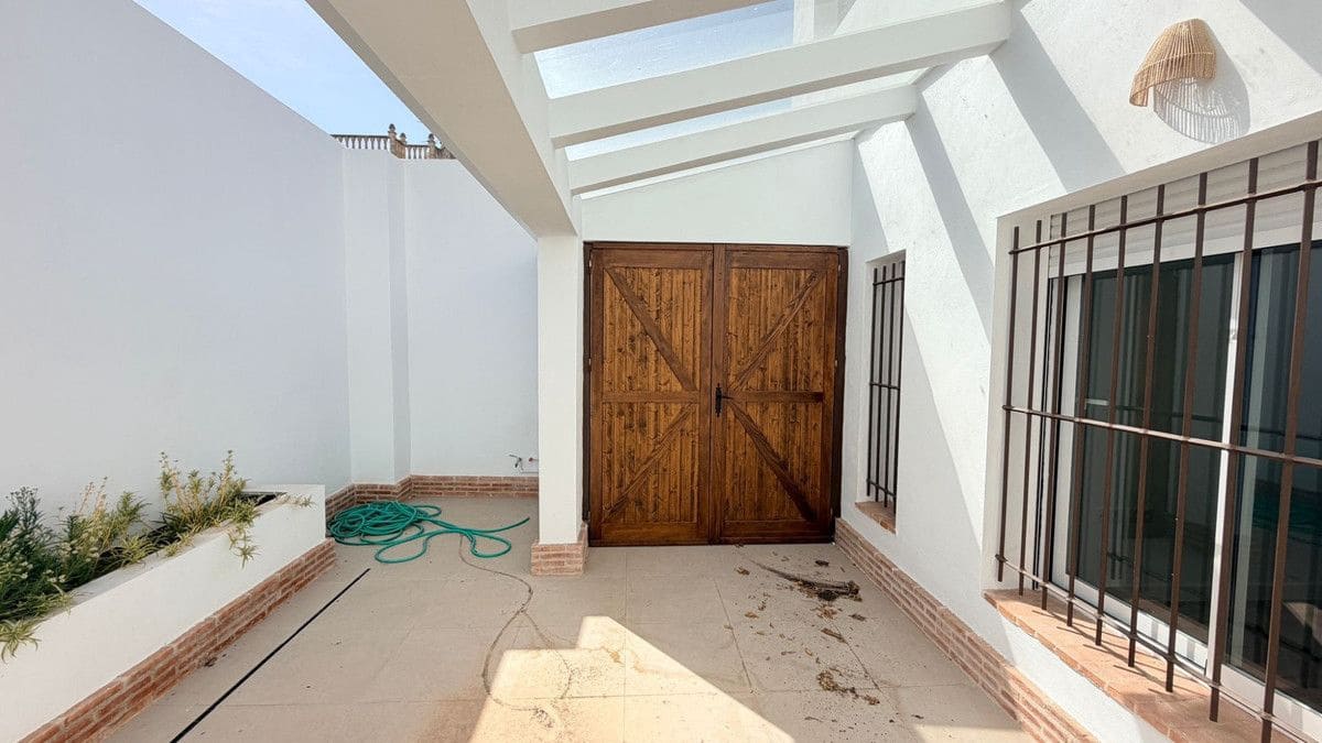 Bungalow de 3 habitaciones en Catral en venta - 250.000 € (Ref: 10017981)