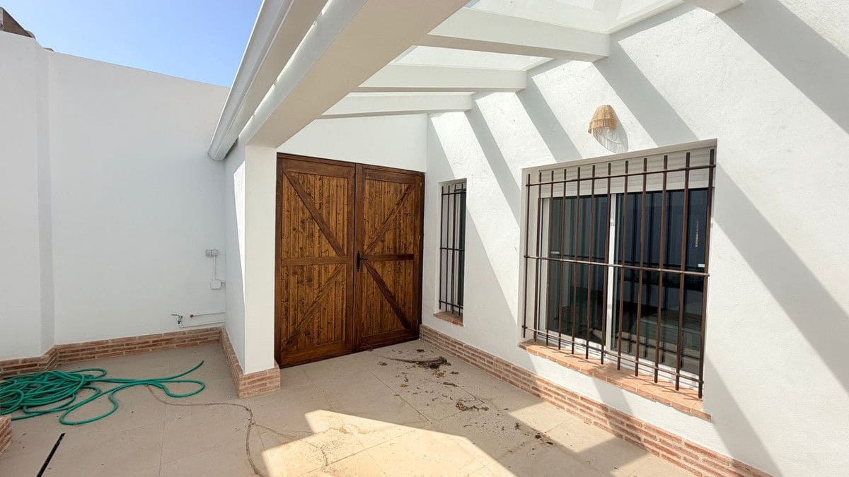Bungalow de 3 habitaciones en Catral en venta - 250.000 € (Ref: 10017981)