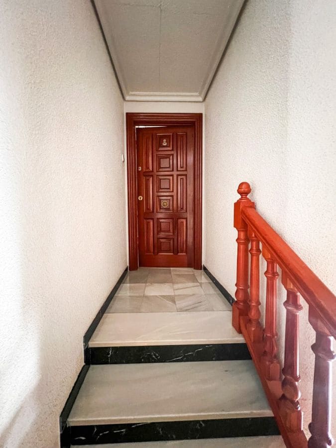 5 slaapkamer Appartement te koop in Guardamar del Segura - € 380.000 (Ref: 10017983)