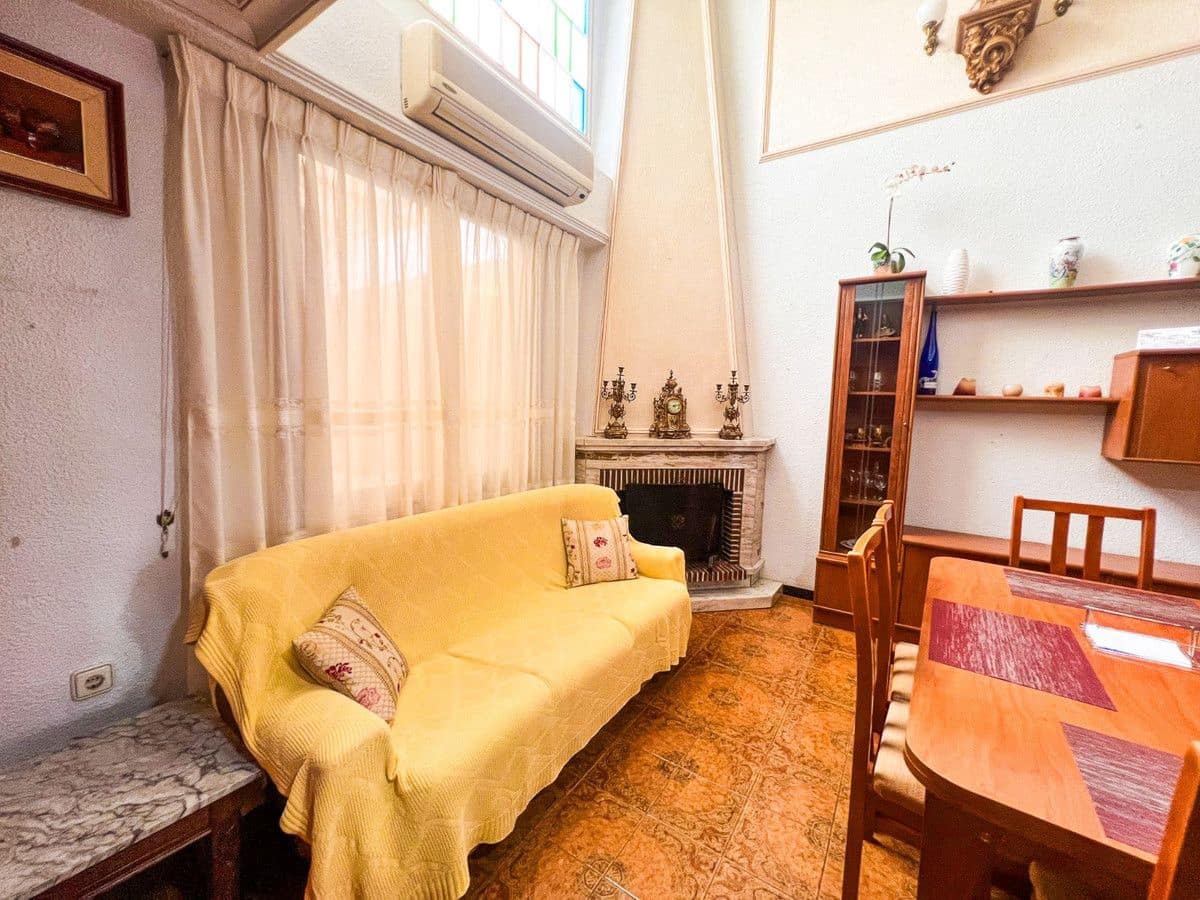 5 slaapkamer Appartement te koop in Guardamar del Segura - € 380.000 (Ref: 10017983)