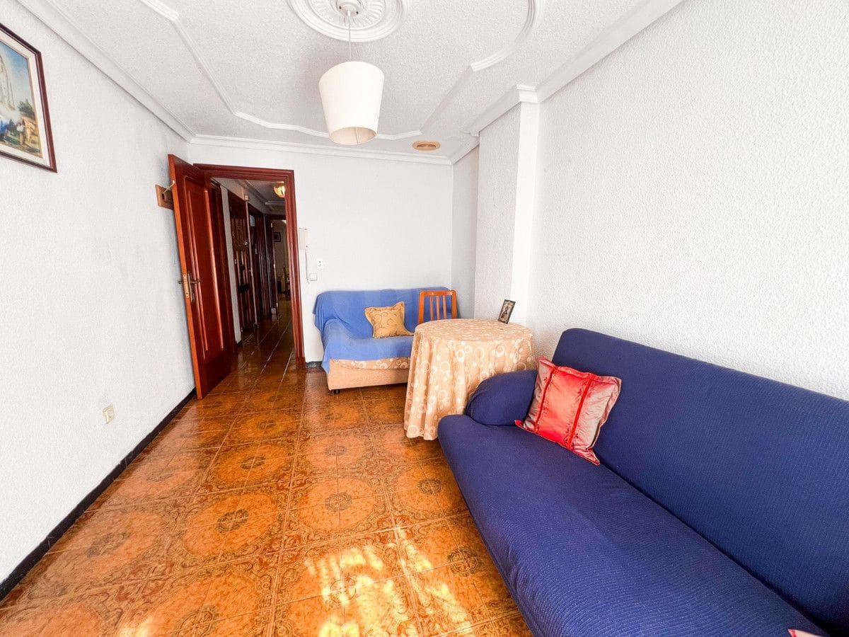 5 slaapkamer Appartement te koop in Guardamar del Segura - € 380.000 (Ref: 10017983)