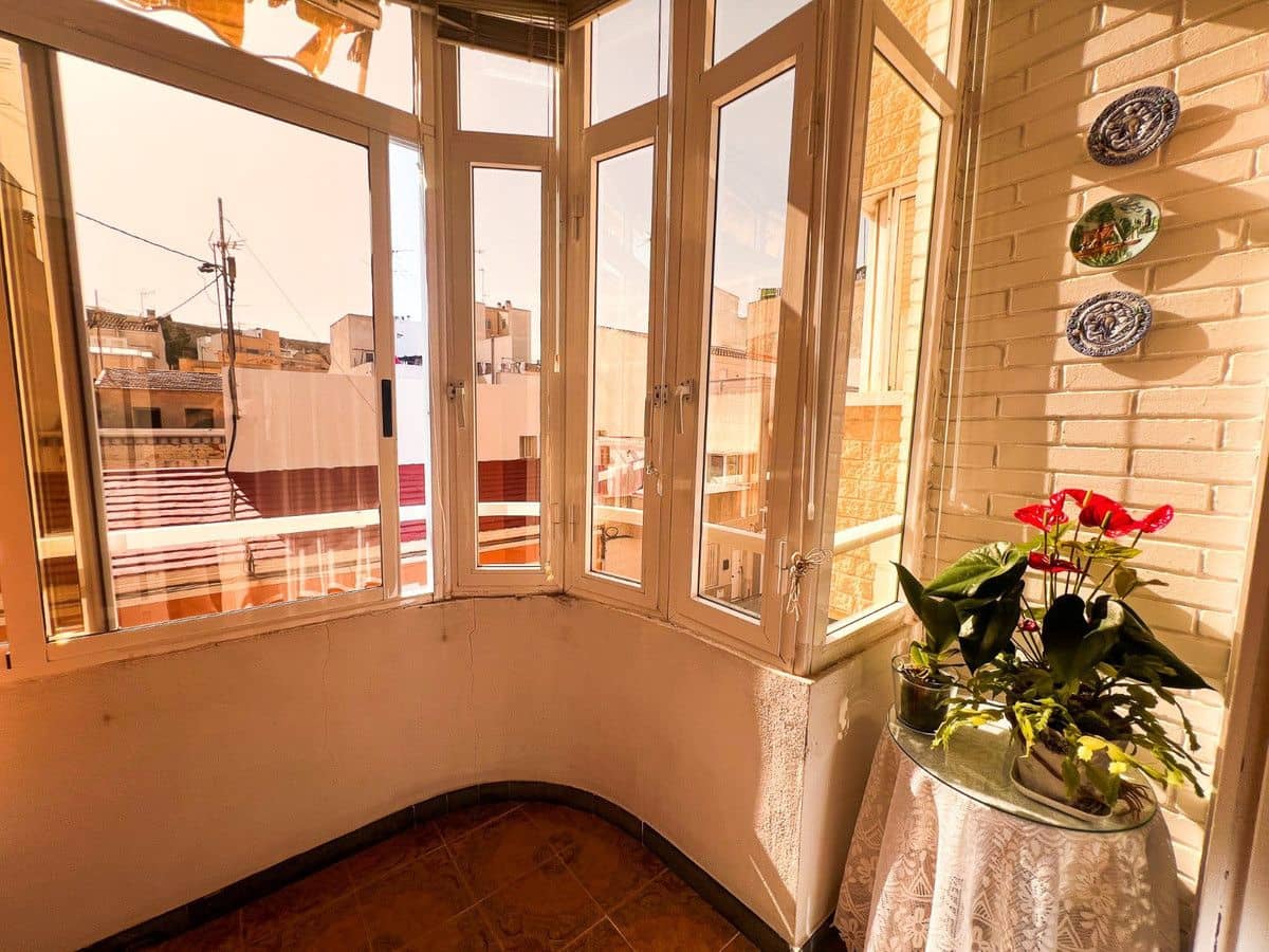 5 slaapkamer Appartement te koop in Guardamar del Segura - € 380.000 (Ref: 10017983)