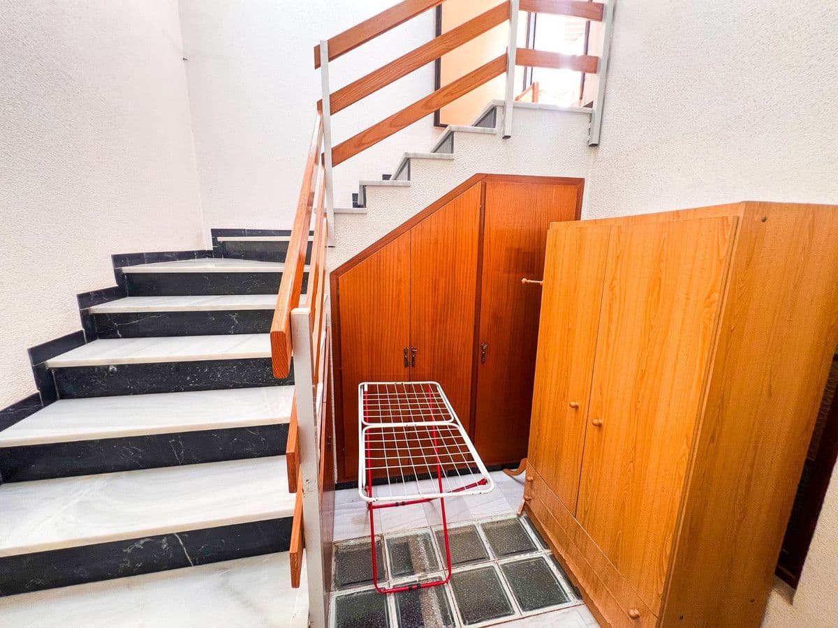 5 slaapkamer Appartement te koop in Guardamar del Segura - € 380.000 (Ref: 10017983)