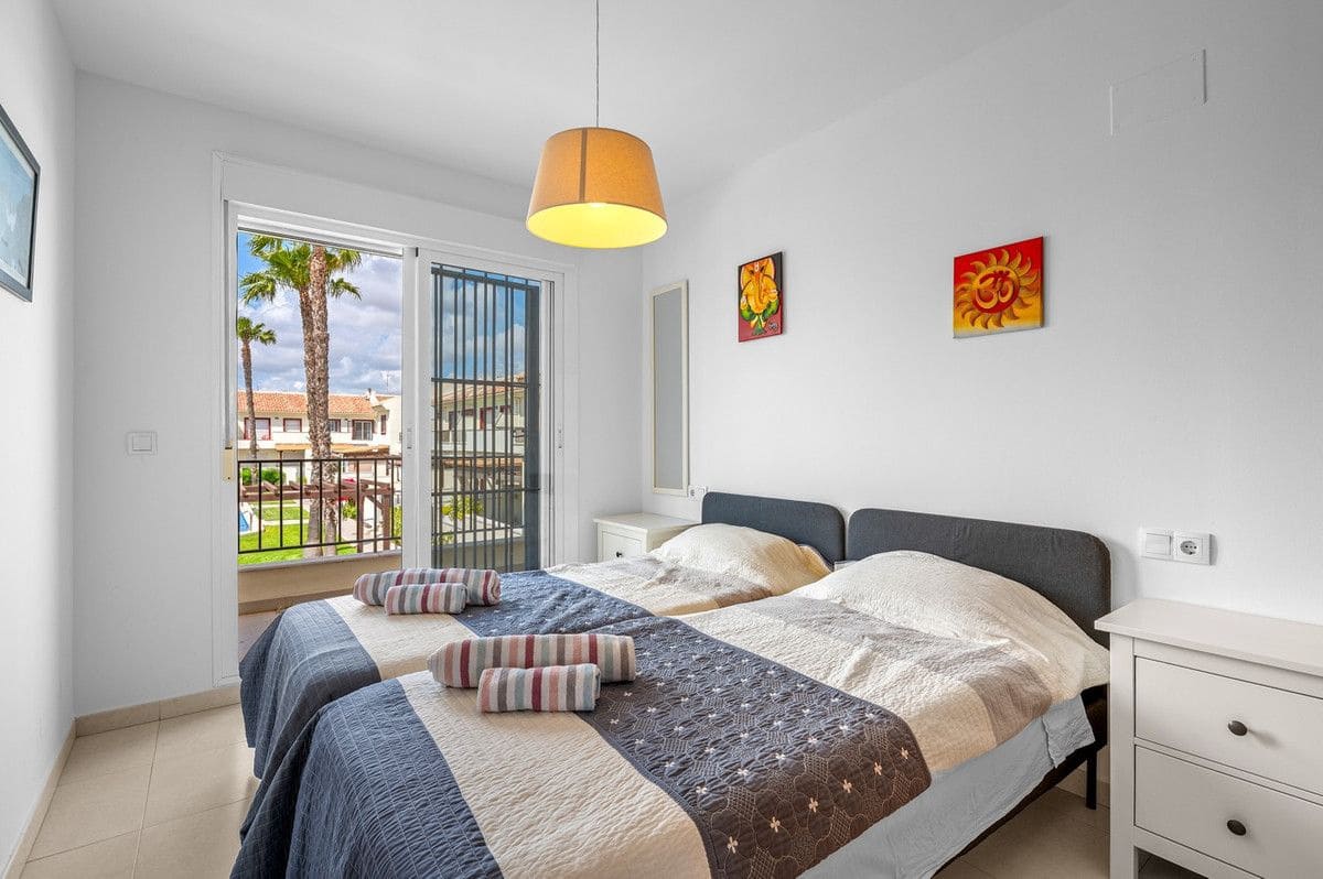 3 soverom Hus til salgs i Rojales med svømmebasseng - € 249 950 (Ref: 10017985)