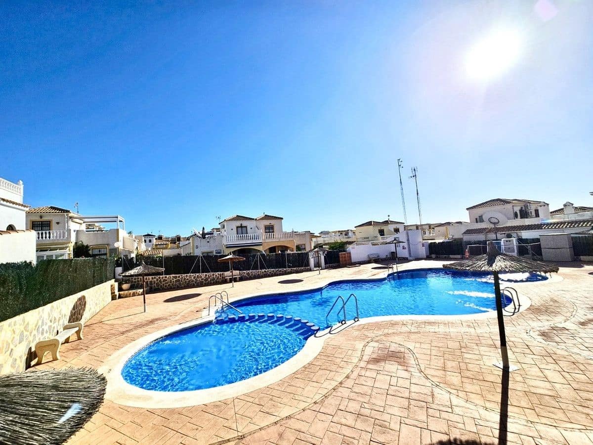 2 chambre Bungalow à vendre à Orihuela Costa - 204 950 € (Ref: 10017988)