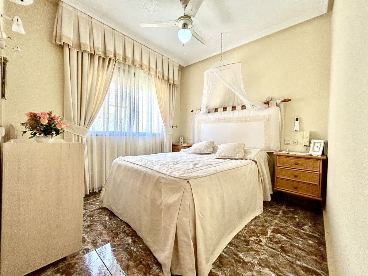 3 camera da letto Casa in vendita in Orihuela Costa - 250.000 € (Rif: 10017989)