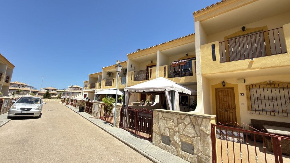 3 quarto Casa em Banda para venda em La Zenia - 220 950 € (Ref: 10017990)