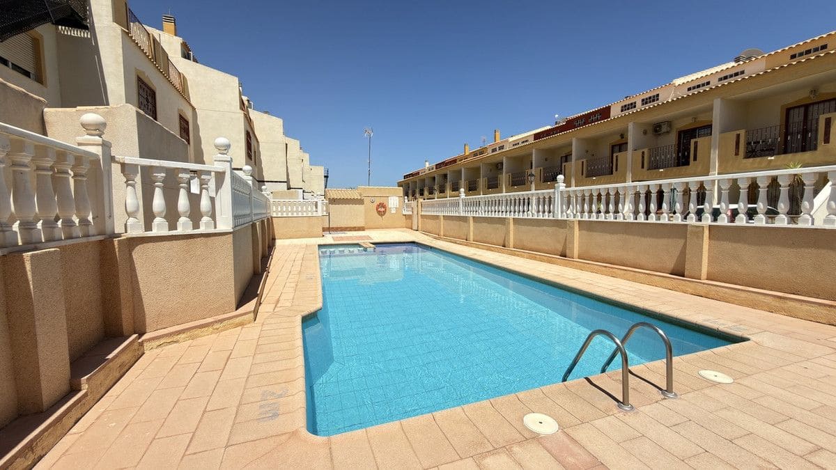3 quarto Casa em Banda para venda em La Zenia - 220 950 € (Ref: 10017990)