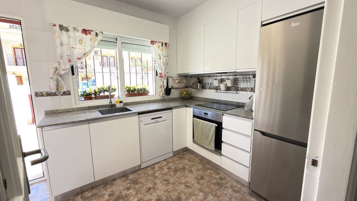 3 quarto Casa em Banda para venda em La Zenia - 220 950 € (Ref: 10017990)