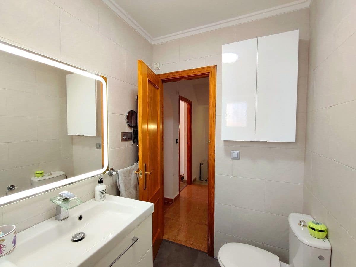 Casa de 6 habitaciones en Orihuela Costa en venta - 280.000 € (Ref: 10017992)