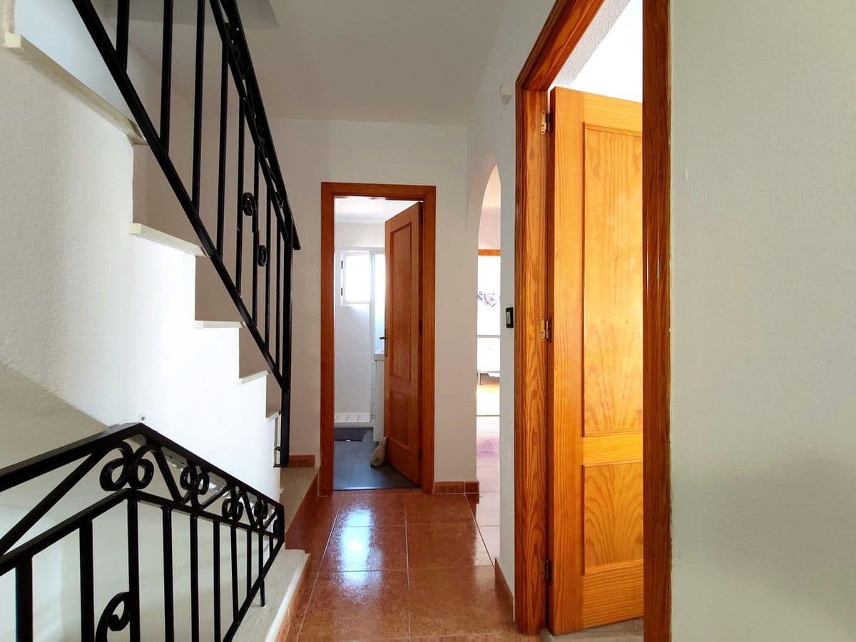 Casa de 6 habitaciones en Orihuela Costa en venta - 280.000 € (Ref: 10017992)