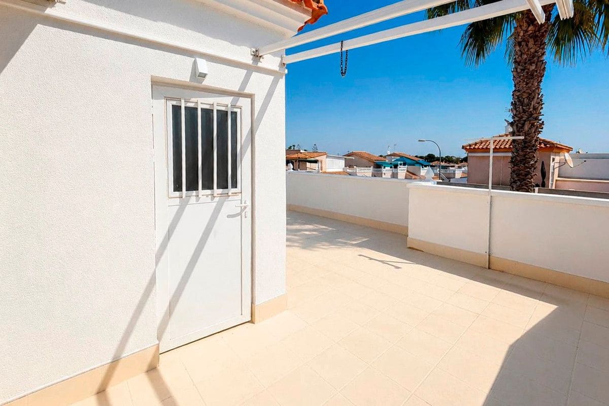 3 bedroom Terraced Villa for sale in Orihuela Costa with pool - € 239,000 (Ref: 10017998)