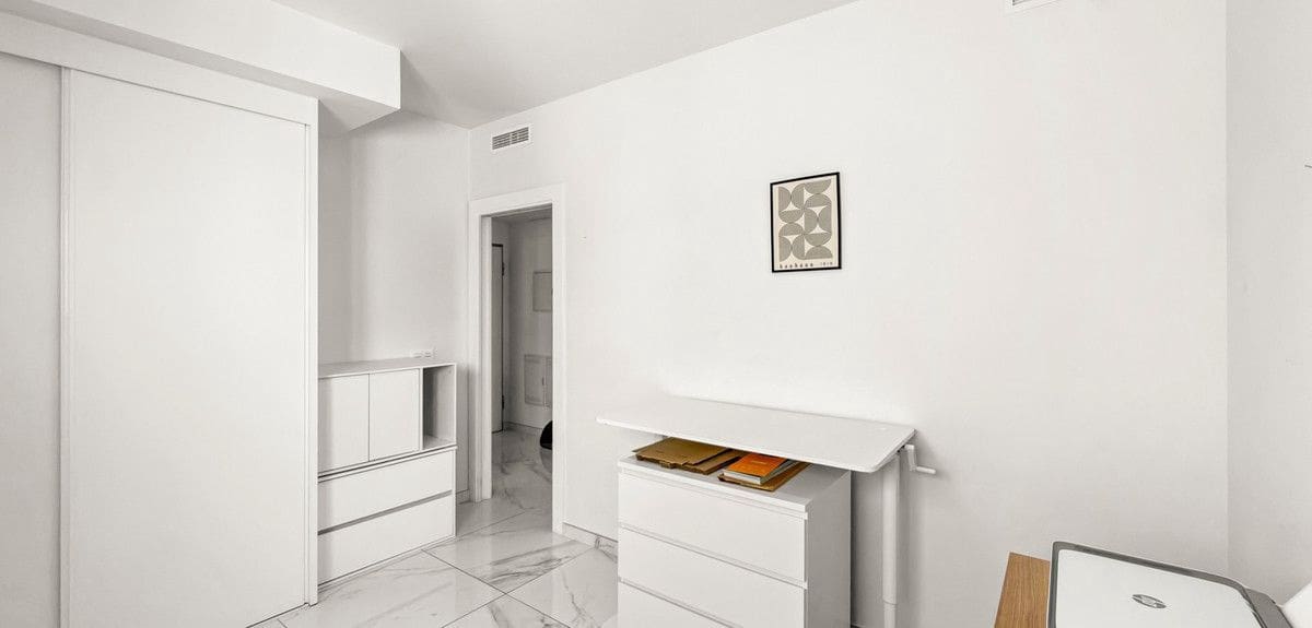 2 bedroom Apartment for sale in Orihuela Costa with pool - € 259,000 (Ref: 10018609)