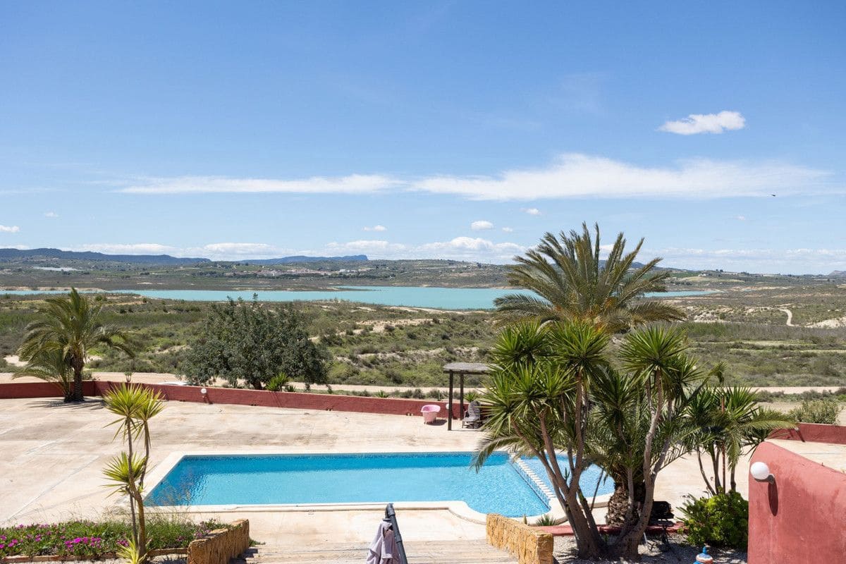 4 slaapkamer Villa te koop in San Miguel de Salinas - € 2.169.000 (Ref: 10018614)