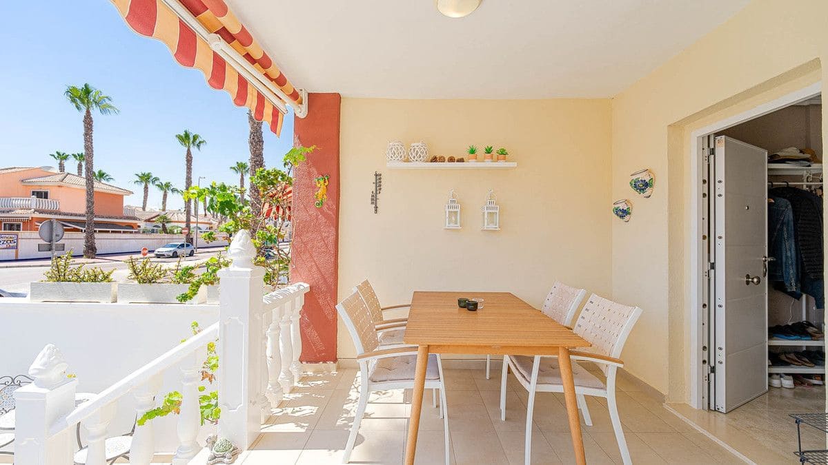 3 bedroom Townhouse for sale in Dona Pepa - € 285,000 (Ref: 10018615)